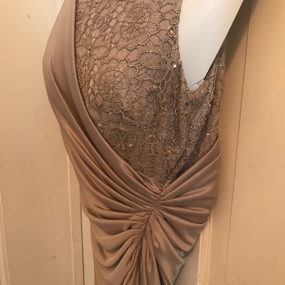 Dress - Picture 2 of 4